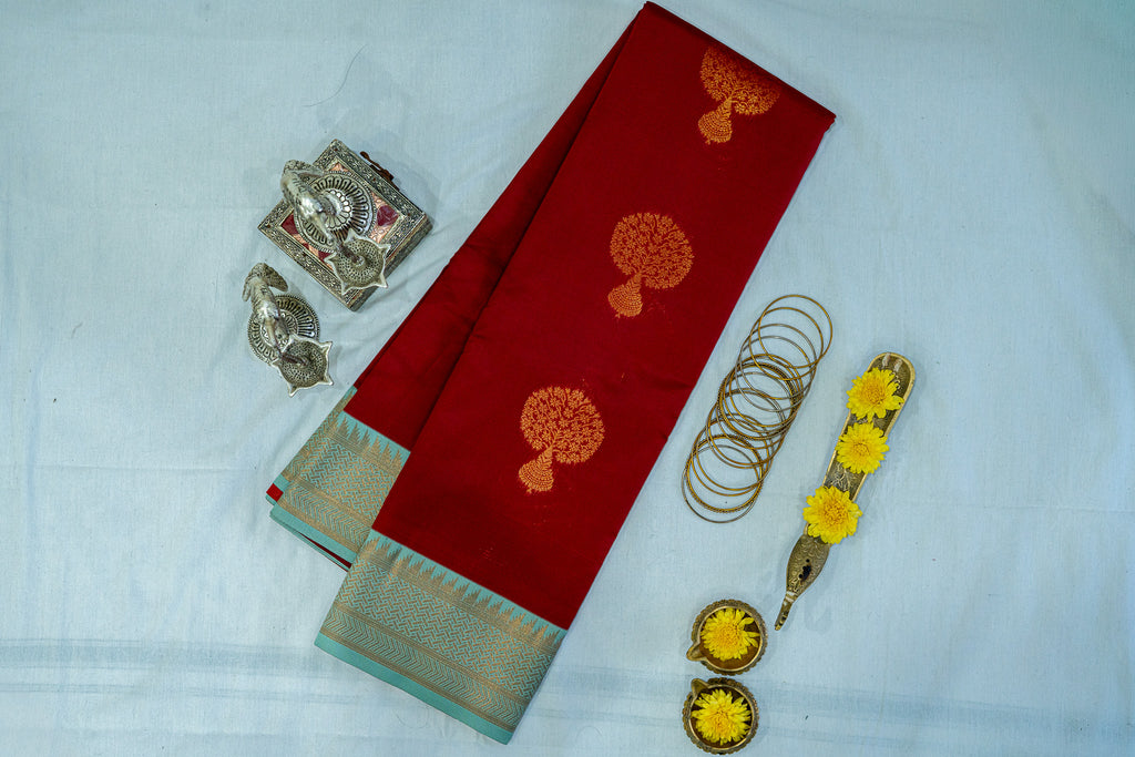 NAVILU Ayodya Kota Silk – Red with Rexona Copper Zari