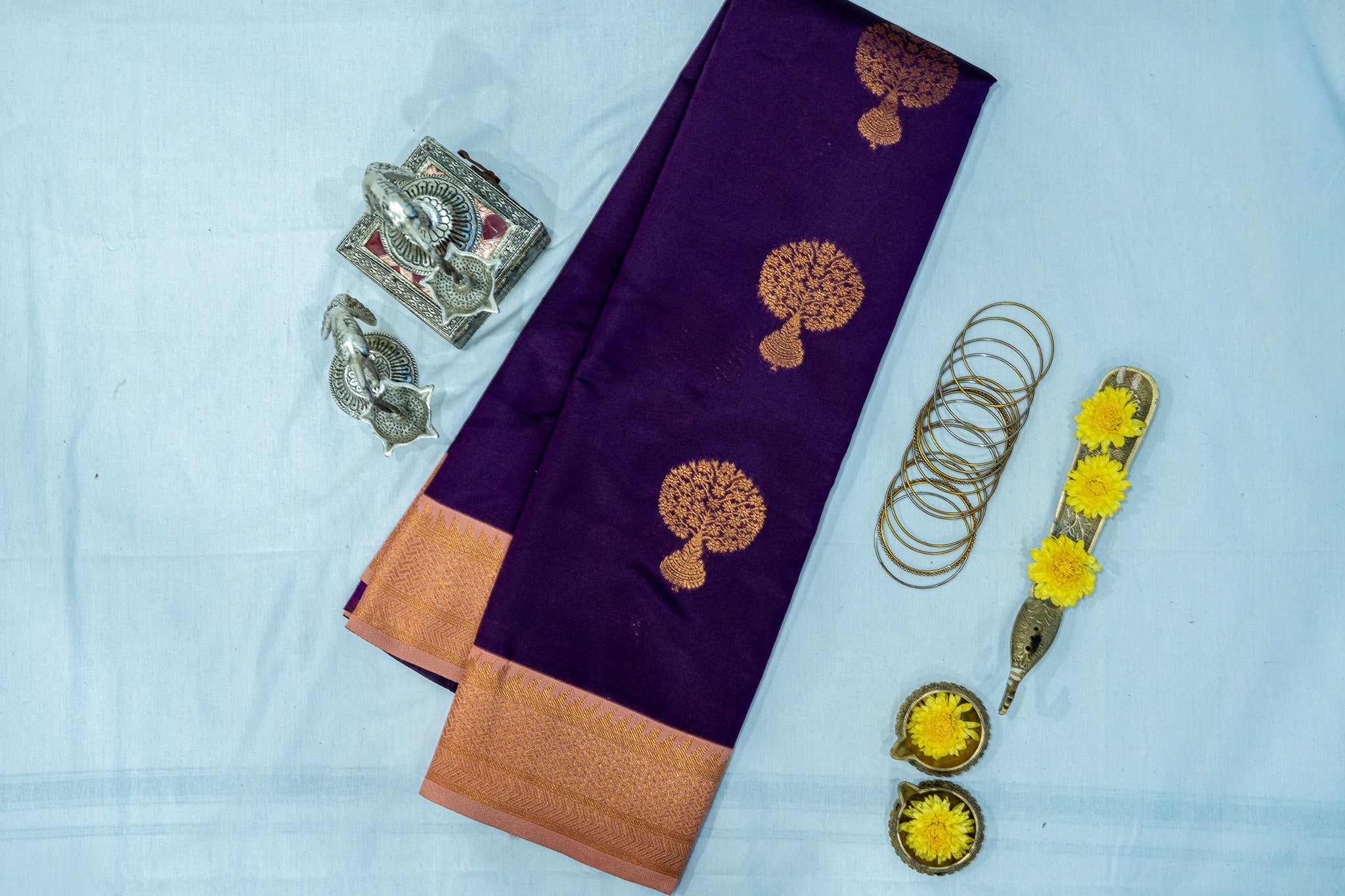 NAVILU Ayodya Kota Silk – Violet with Gold Copper Zari