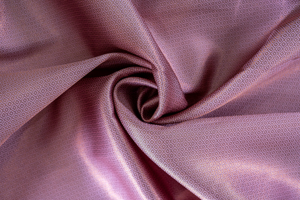 TARINI Ayodya Kota Silk – Green with Pink with Copper Zari