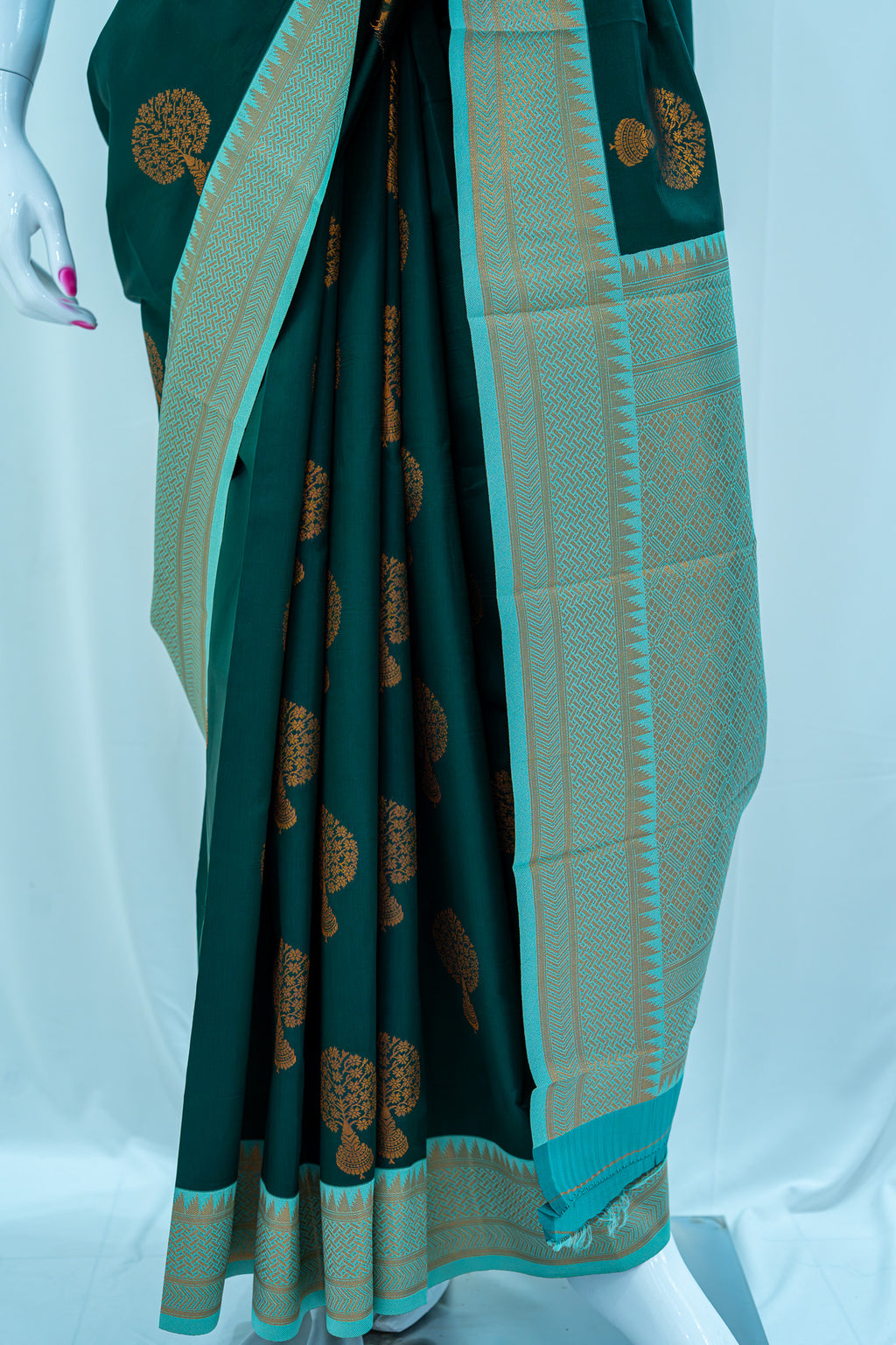 NAVILU Ayodya Kota Silk – Green with Rexona Copper Zari