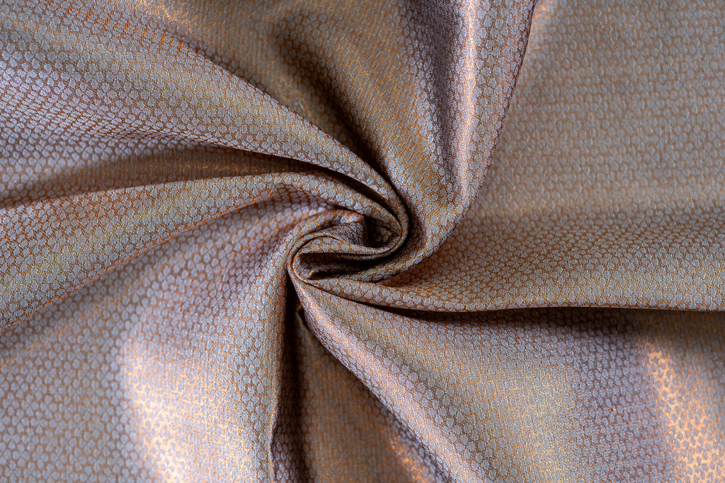 NAVILU Ayodya Kota Silk – Pink with White Copper Zari