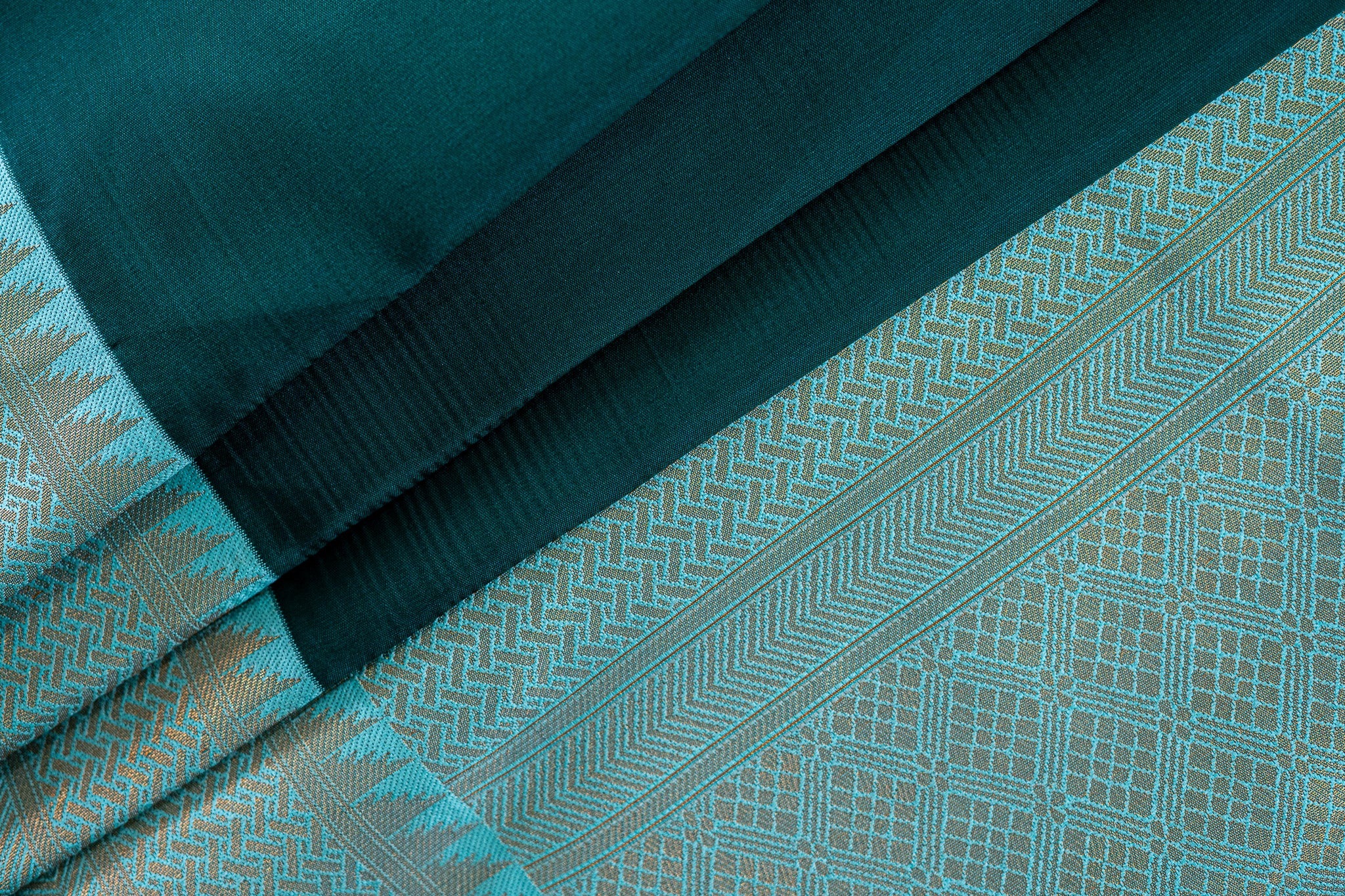 NAVILU Ayodya Kota Silk – Green with Rexona Copper Zari
