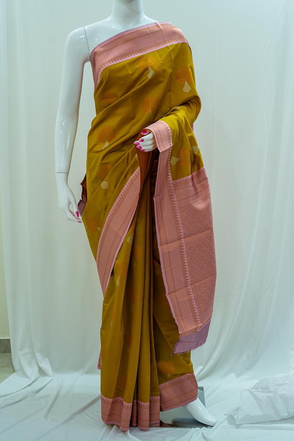 NAVILU Ayodya Kota Silk – Mustard with Pink Copper Zari