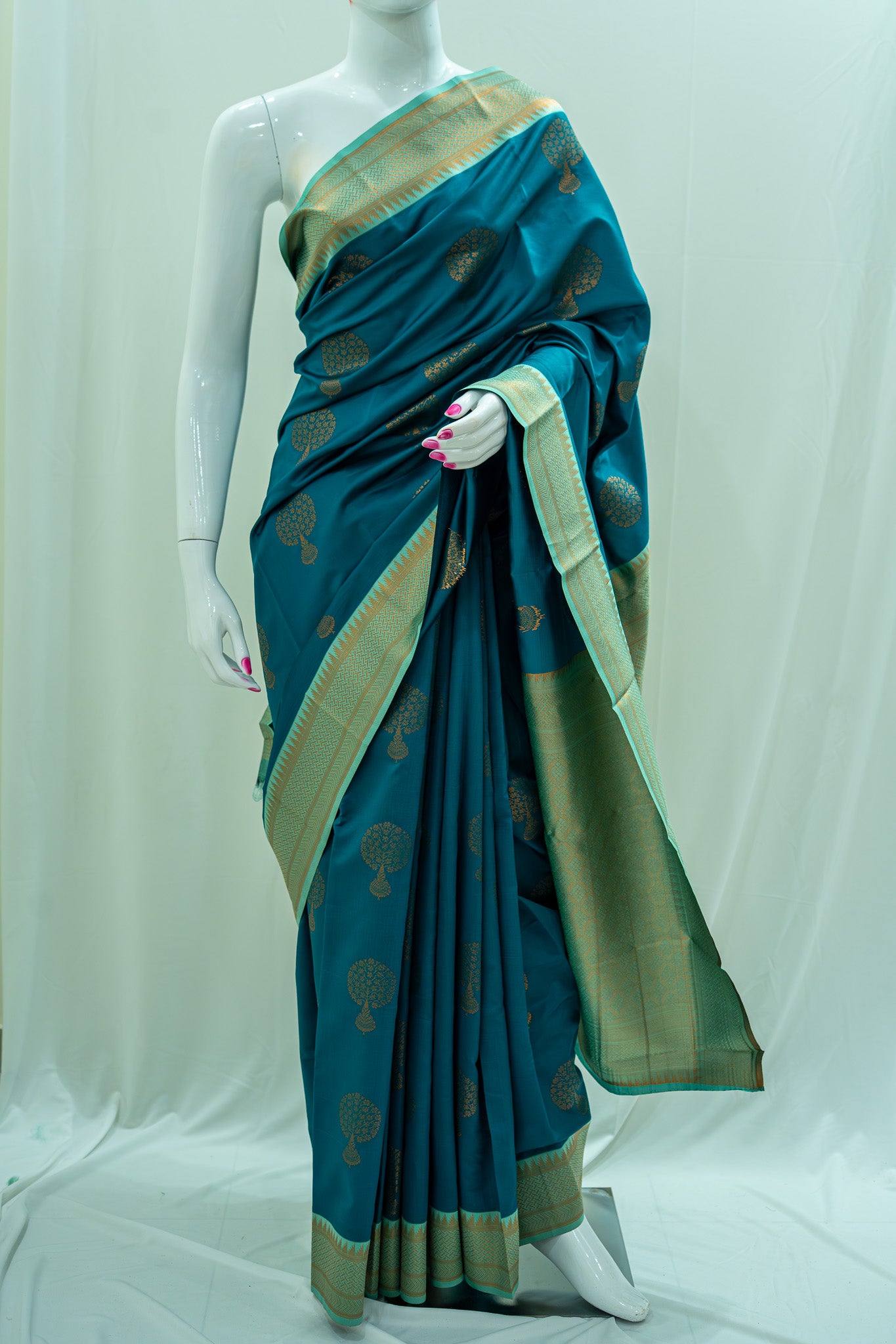 NAVILU Ayodya Kota Silk – Rama with Blue Copper Zari
