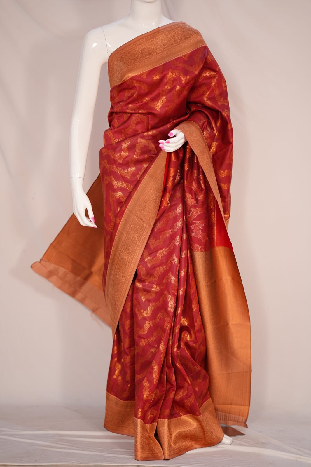 PARI Ayodya Kota Silk  – Red with Copper Zari