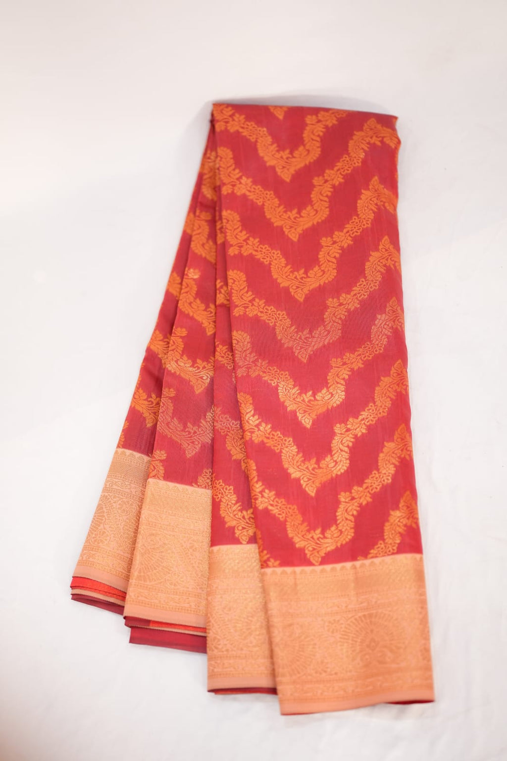 PARI Ayodya Kota Silk  – Red with Copper Zari