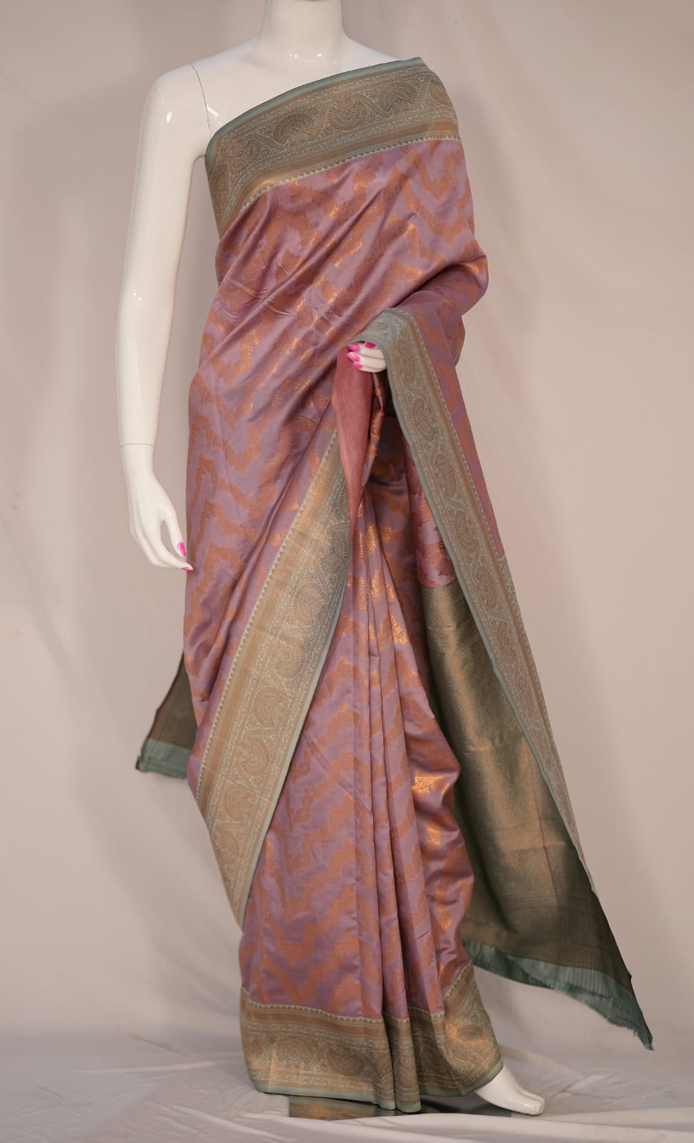 PARI Ayodya Kota Silk  – Baby Pink Rexona with Copper Zari