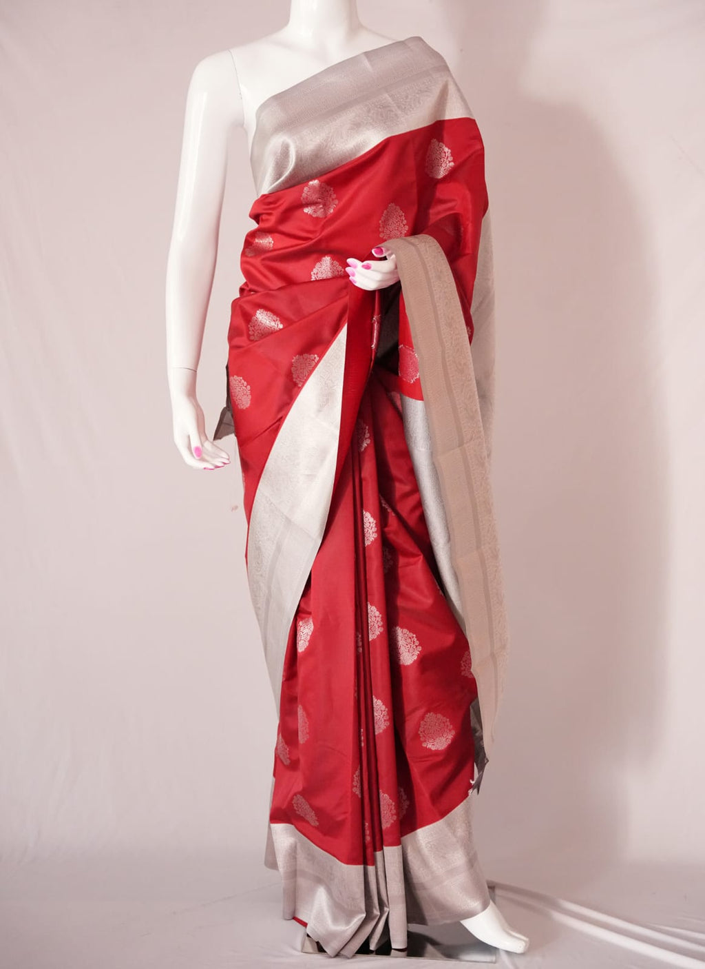 TARA Ayodya Kota Silk  – Red White with Silver Zari